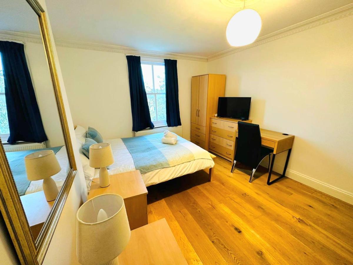 Cosy Home In Kensington - Great Location! 3 Minutes Walk To Earl'S Court Station London Bagian luar foto
