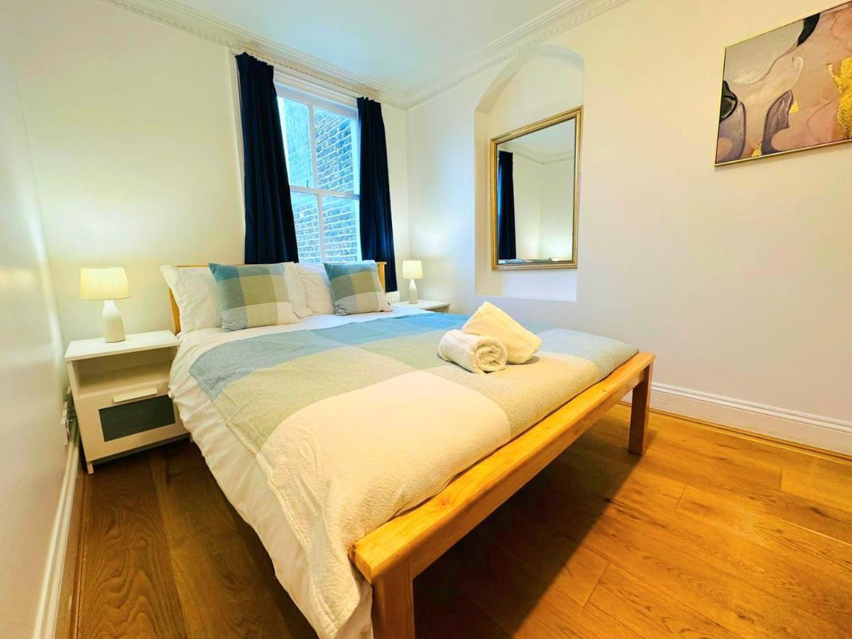 Cosy Home In Kensington - Great Location! 3 Minutes Walk To Earl'S Court Station London Bagian luar foto