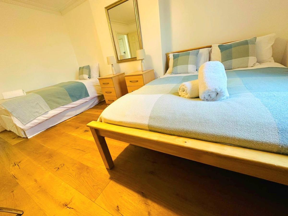 Cosy Home In Kensington - Great Location! 3 Minutes Walk To Earl'S Court Station London Bagian luar foto